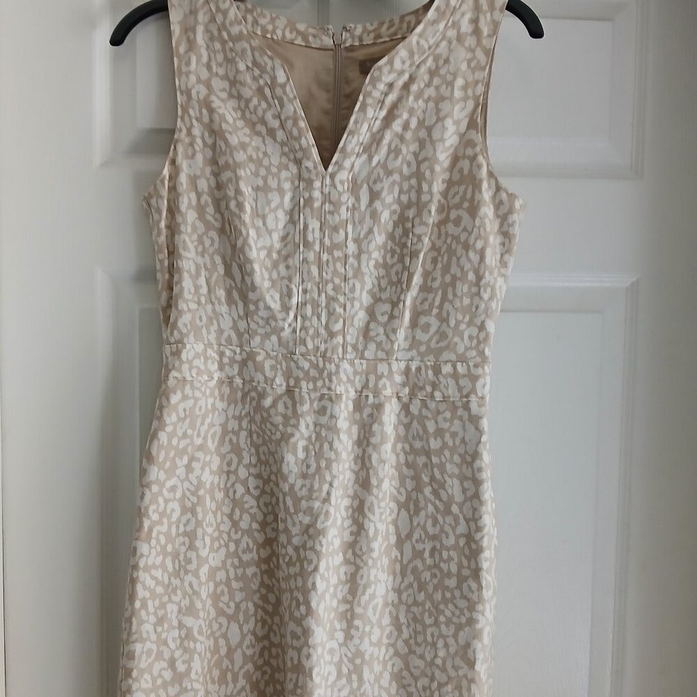 Banana Republic Dress Sleeveless V Neck